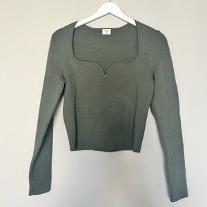 Abercrombie & Fitch Sweetheart Sweater
